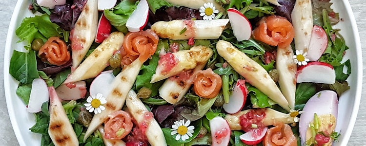 Placeholder for Asperges gegrilde asperge salade met gerookte zalm