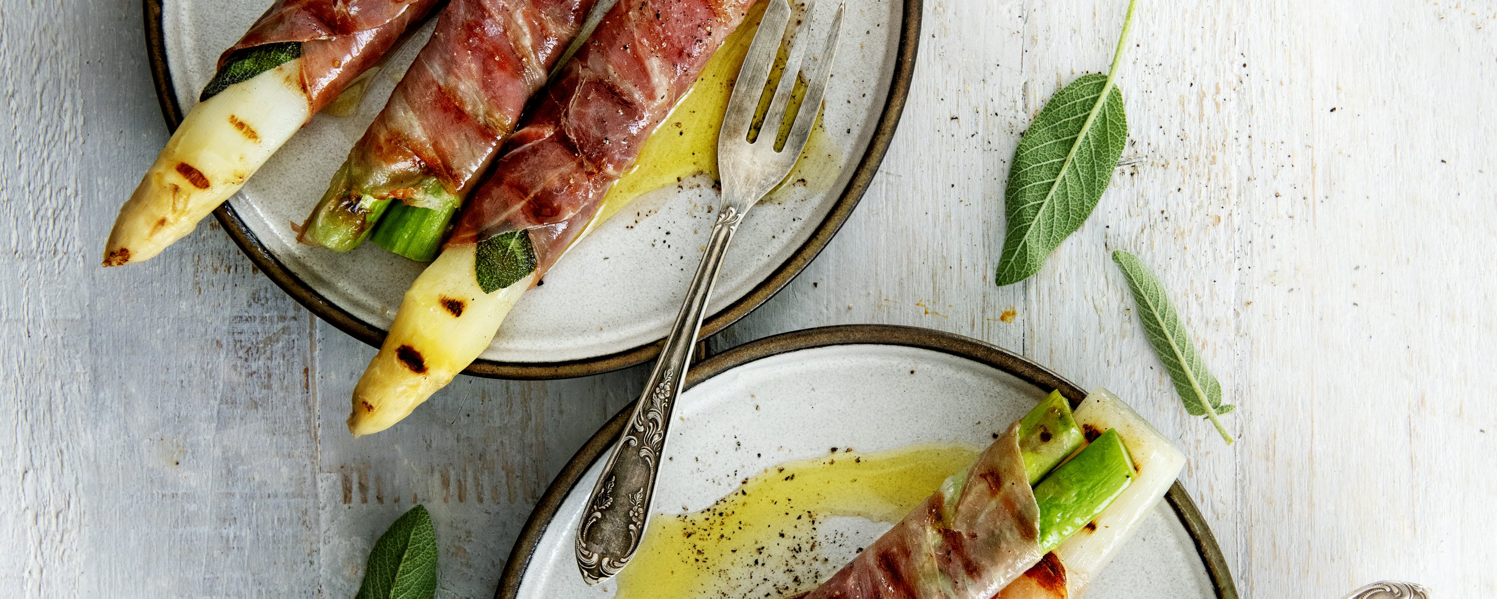 Asperges saltimbocca