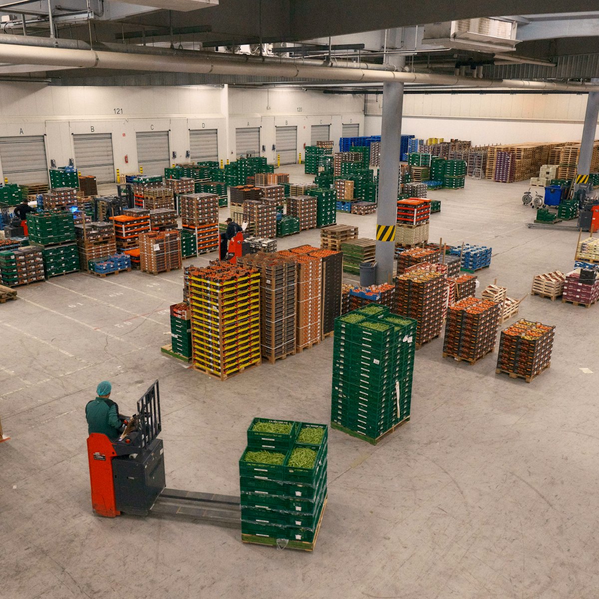 2025 0425 Blik in hal Foto 7